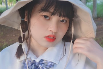 001