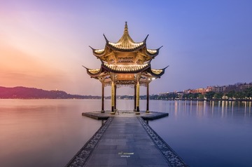 集贤亭.西湖