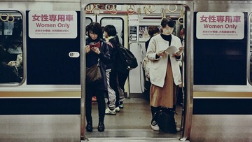 001