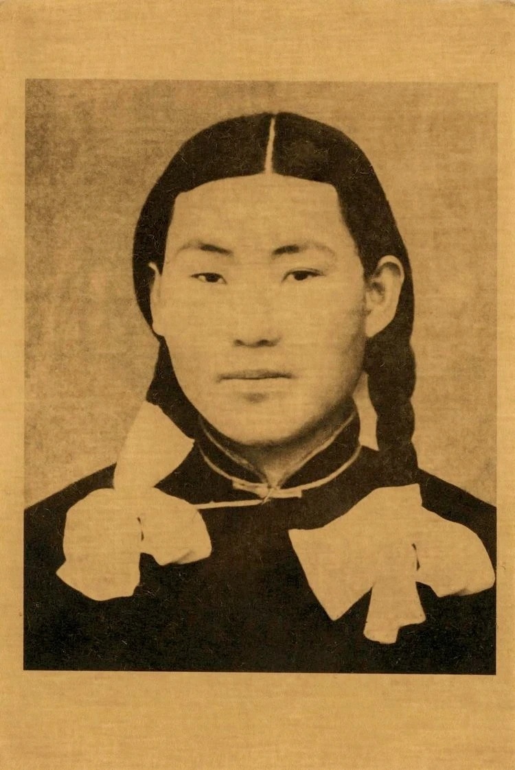 com/s/4vg3lj2ziqmzipuznsukdg毕竟 哪一个人子 又不是来自母亲…夏