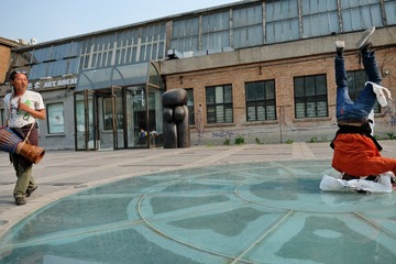 06