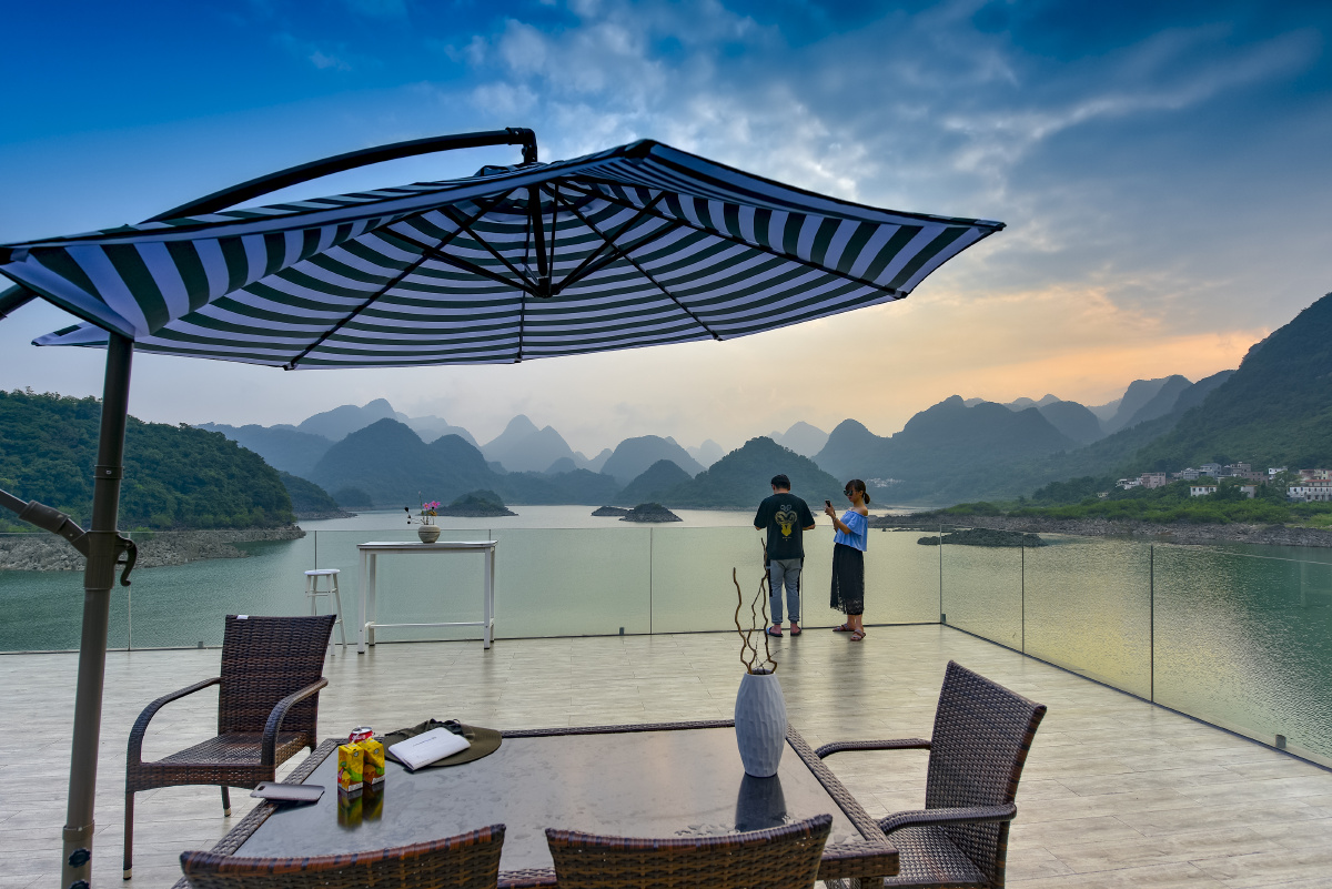 桃花湖之约一桃花湖位于广东省清远市清新区桃源镇内,离燕子岩大约1