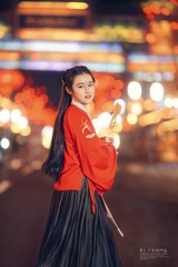 190243