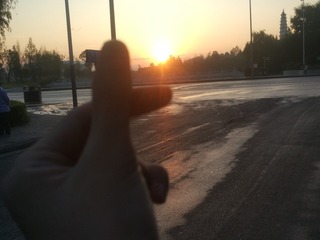 56173
