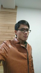 365758