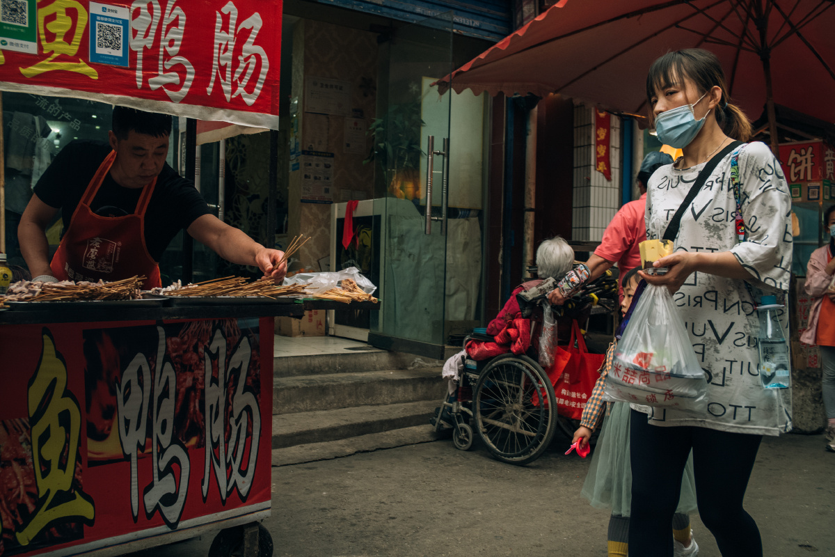 东郊城中村扫街纪实随手拍