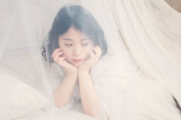 1603334