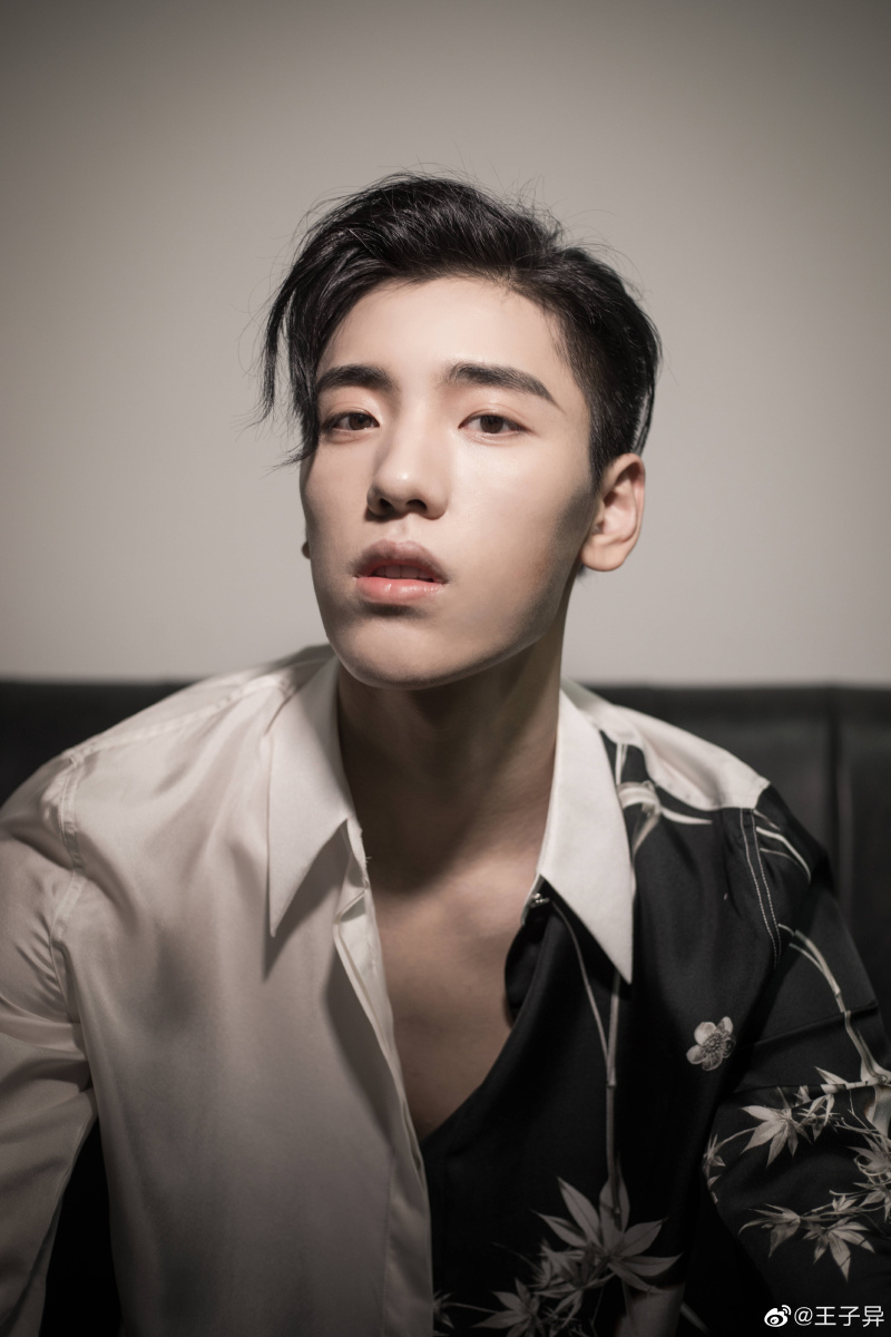 王子异最帅0 - 图虫