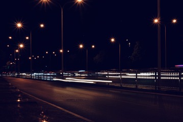 280912