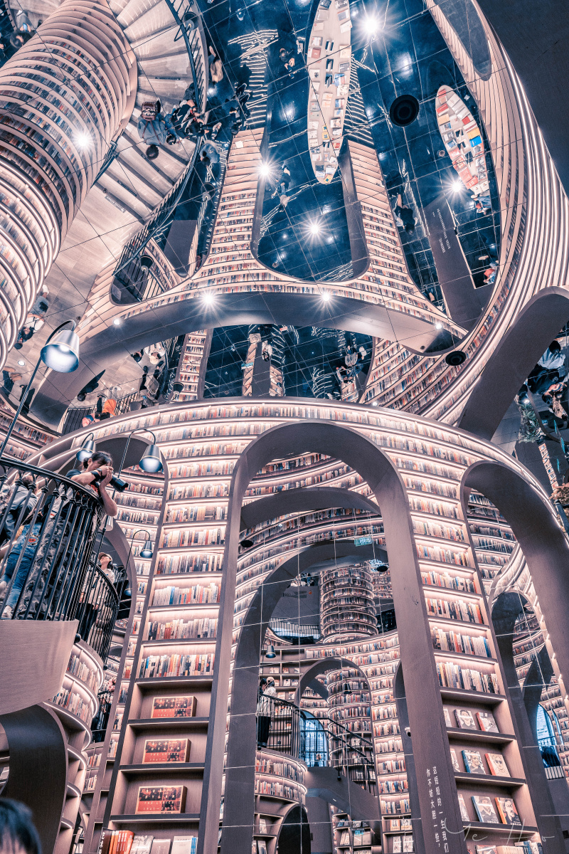 成都最美书店钟书阁都江堰融创茂店