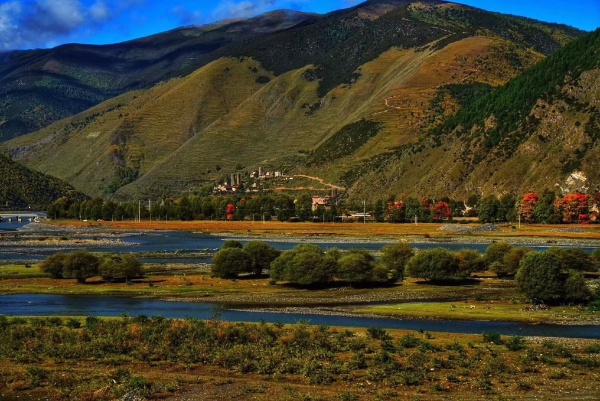 木雅康定甲根坝风景如画