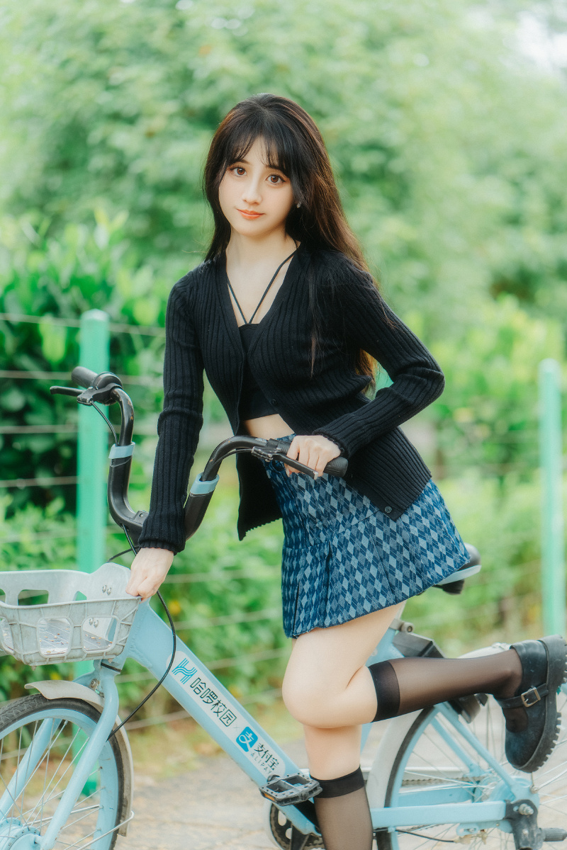 单车少女模特林林