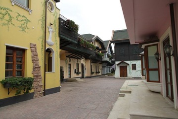 town 02