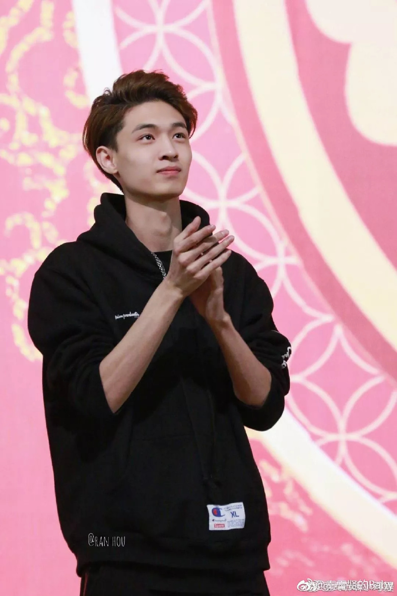 什么为捧角儿角儿就是角儿