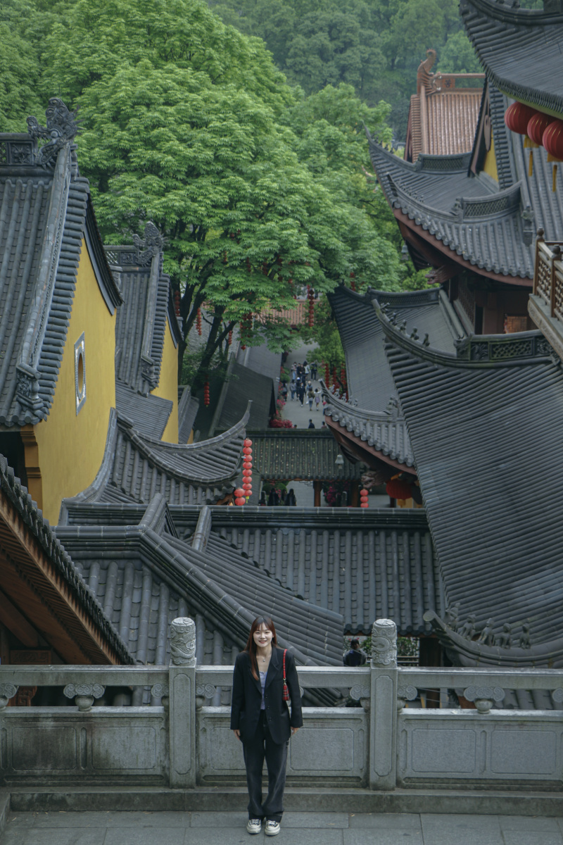 杭州法喜寺路人随拍,看到可自取. - 海盐的环游记 - 图虫