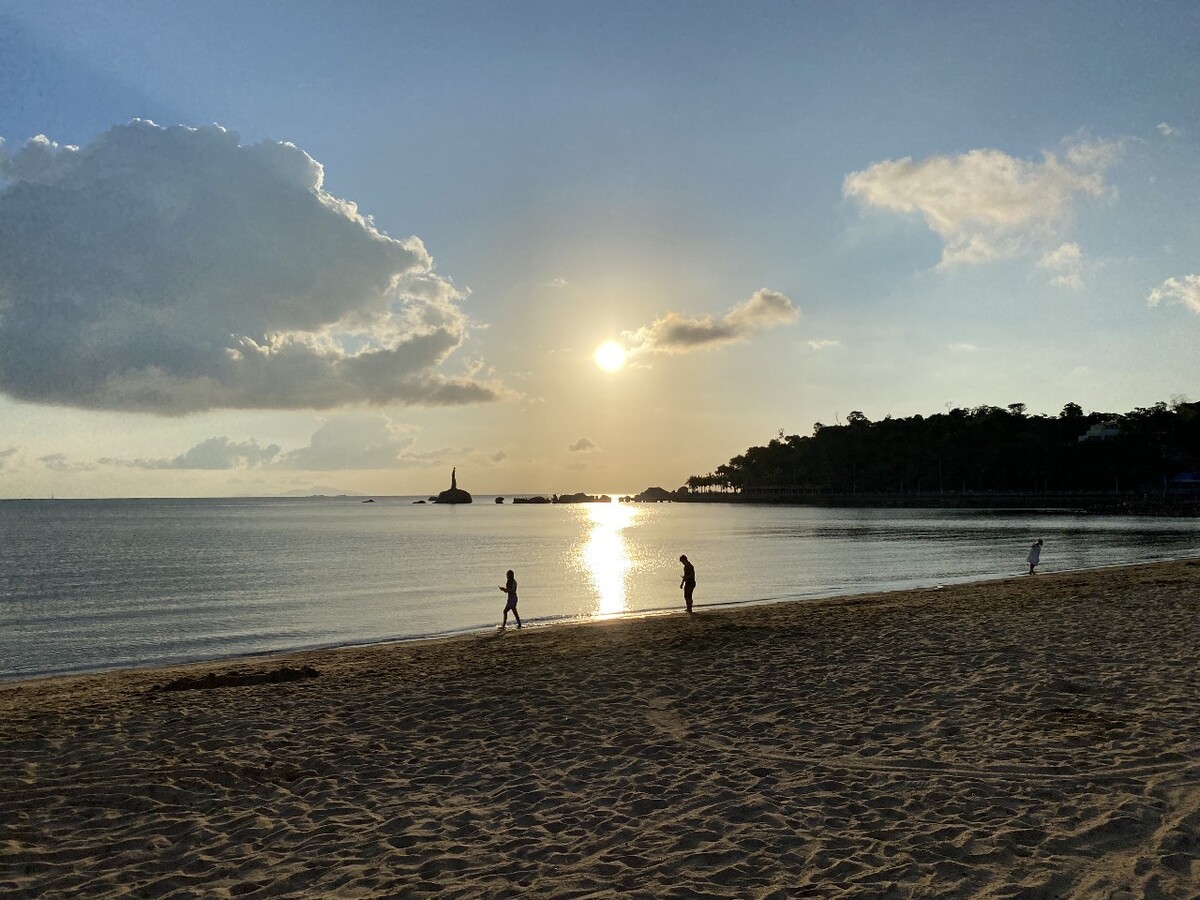 海边单陪玩图片