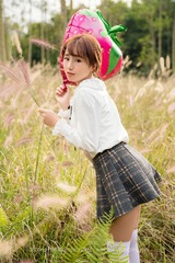 001