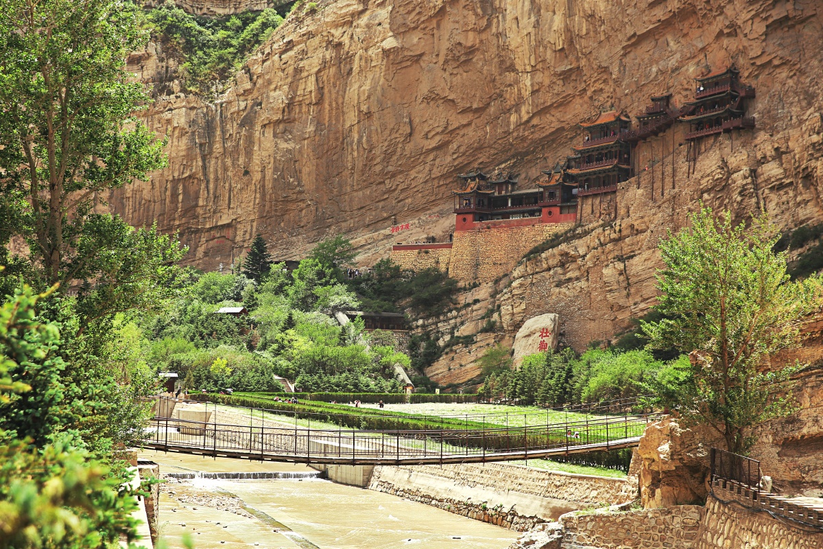 山西大同浑源县的悬空寺建在悬崖之上的寺庙多图