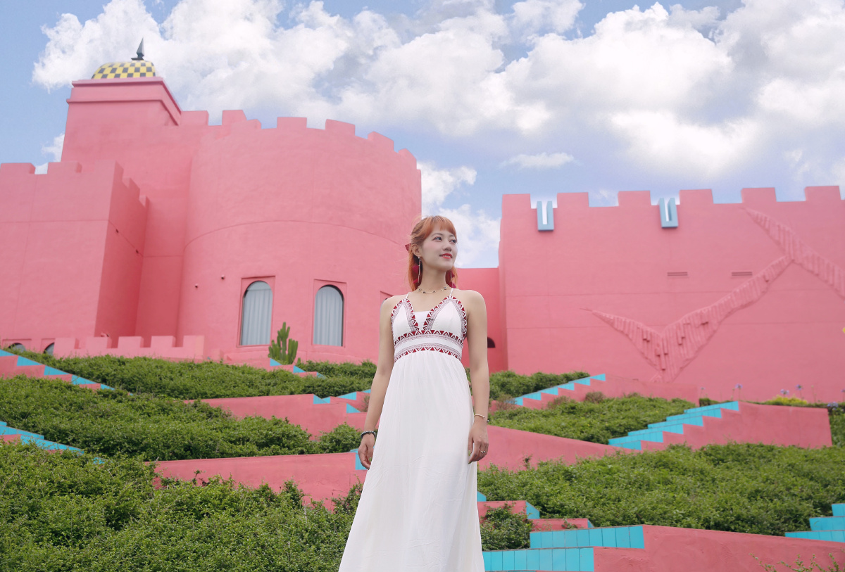 火山岛的粉红色城堡太少女心了