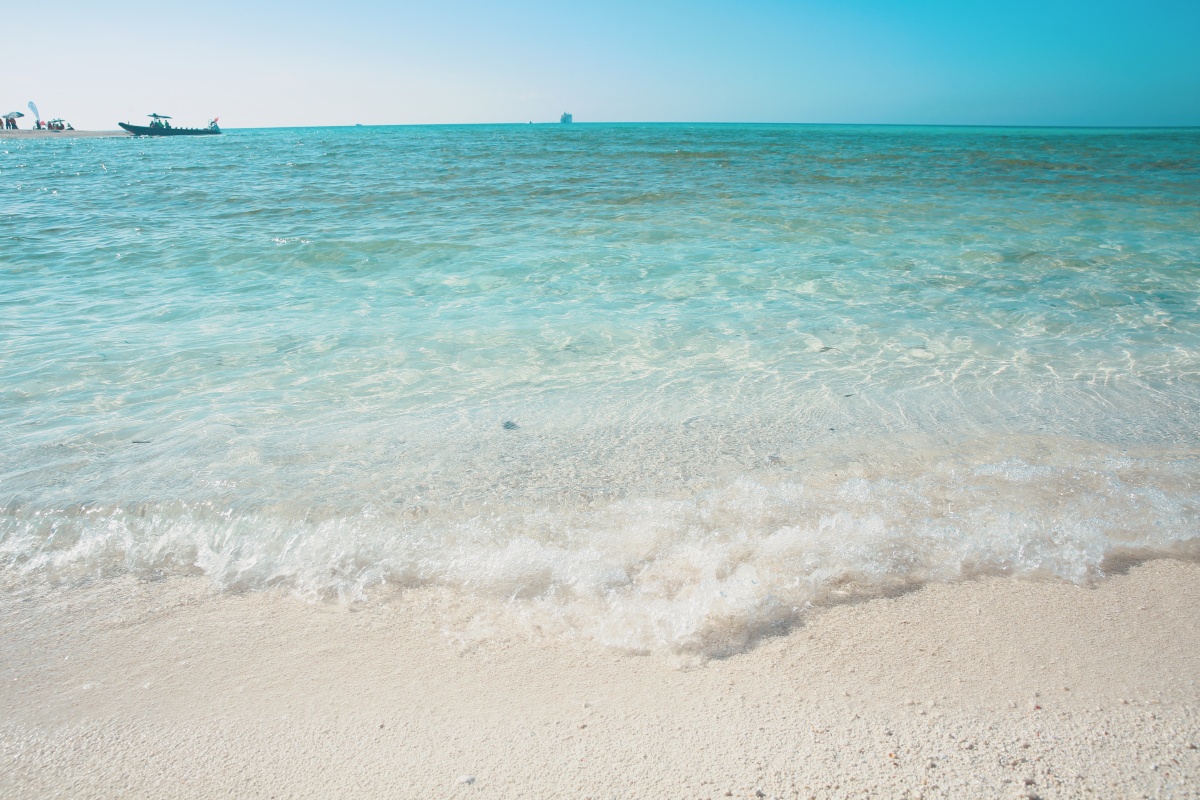 中国南海三沙市西沙群岛-全富岛  br /> 清澈无比 名副其实的玻璃海