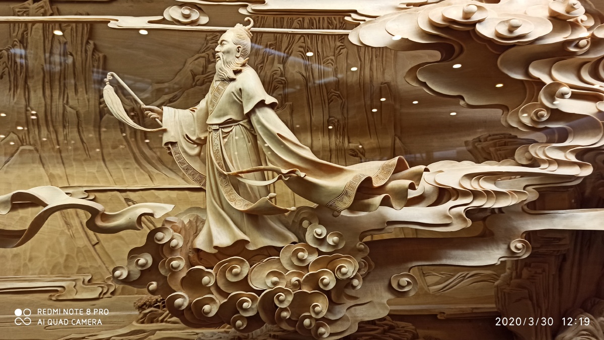 杭州雷峰塔内木雕