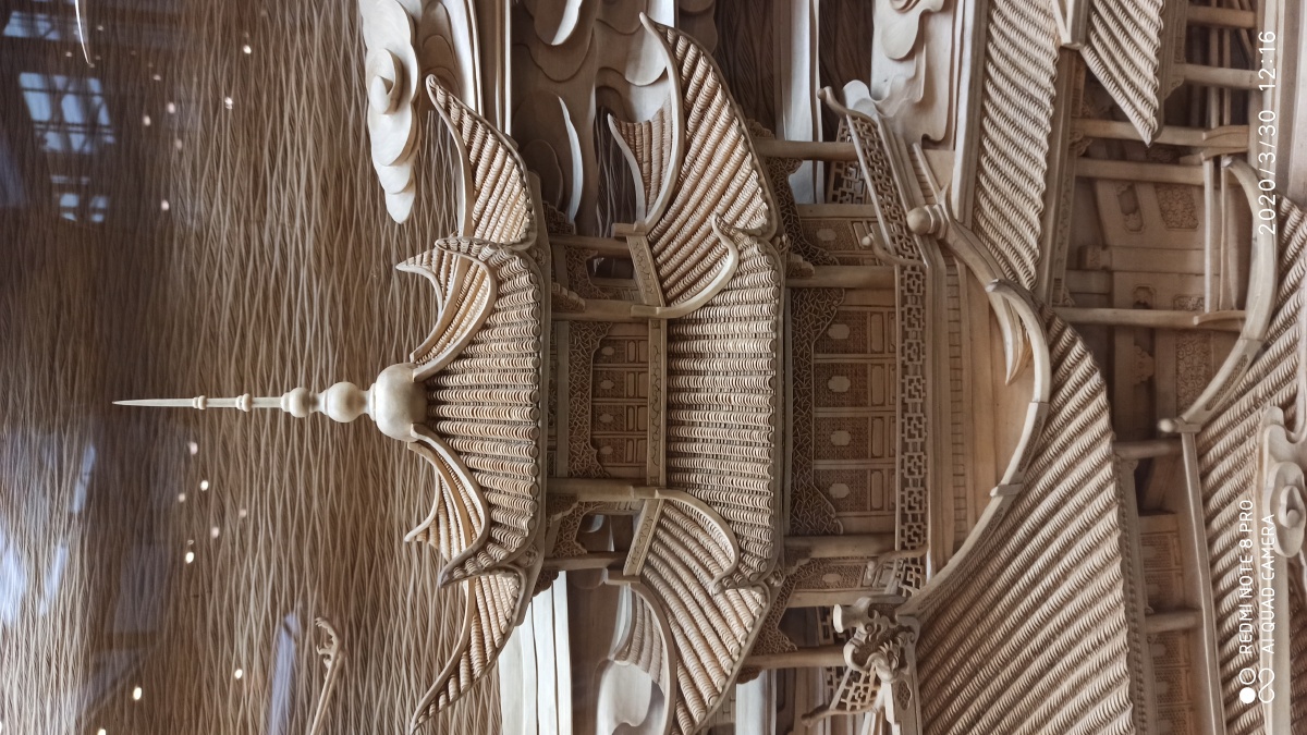 杭州雷峰塔内木雕