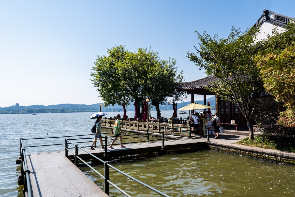 平湖秋月断桥 - 杭州尘埃