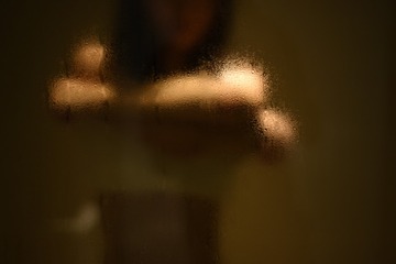 001