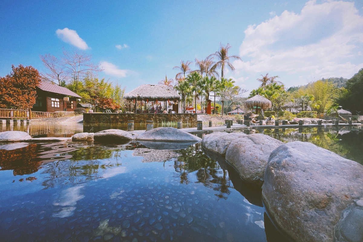 河源御临门温泉度假村家乡的温泉就好盏咯