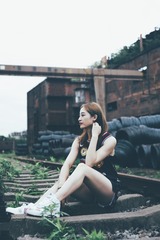 001