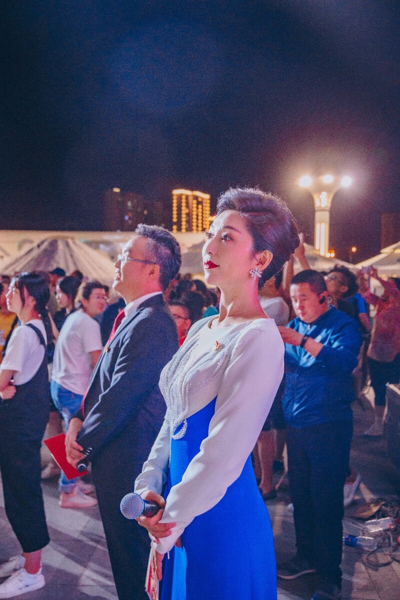 内蒙古电视台主持人王芸