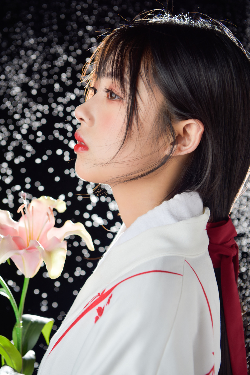 神明少女下绑发型客片