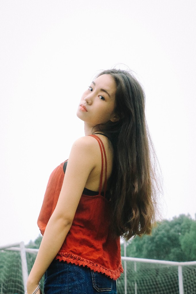 他说你任何为人称道的美丽 不及他第一次遇见你