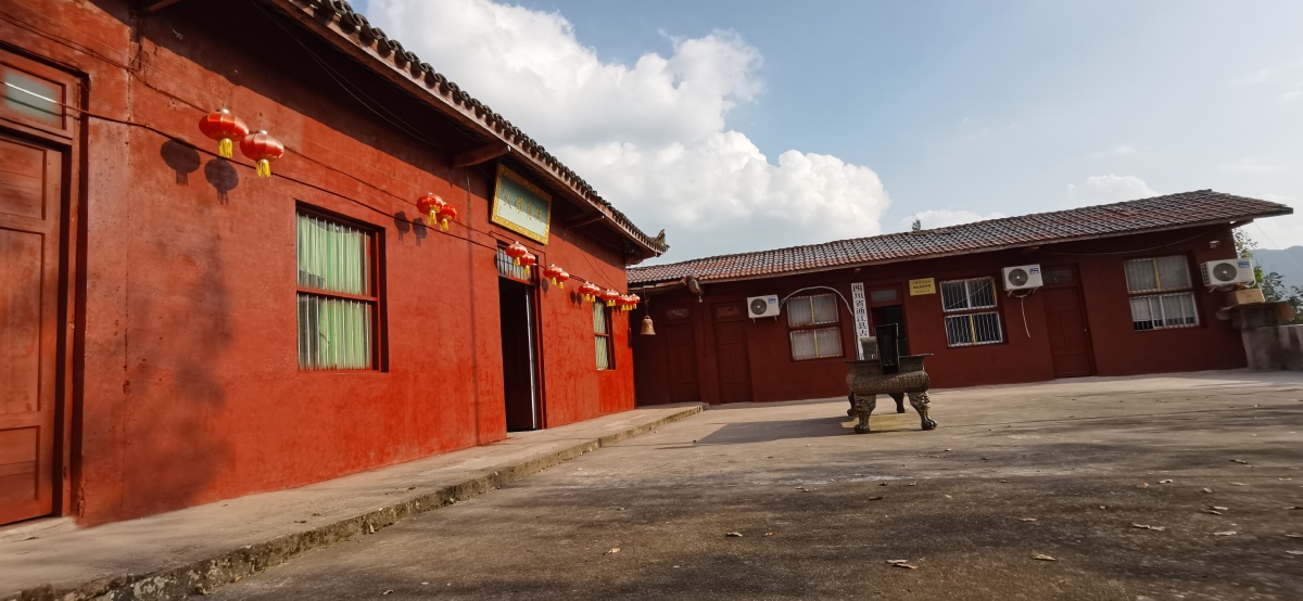 藏在山卡卡里的一座寺庙:通江县洪口镇古宁寺. - 老马儿2020 - 图虫