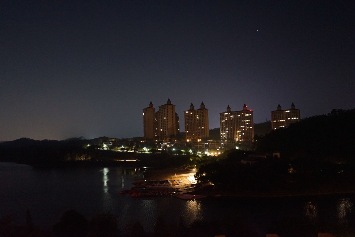 白鹭湖湿地公园夜景