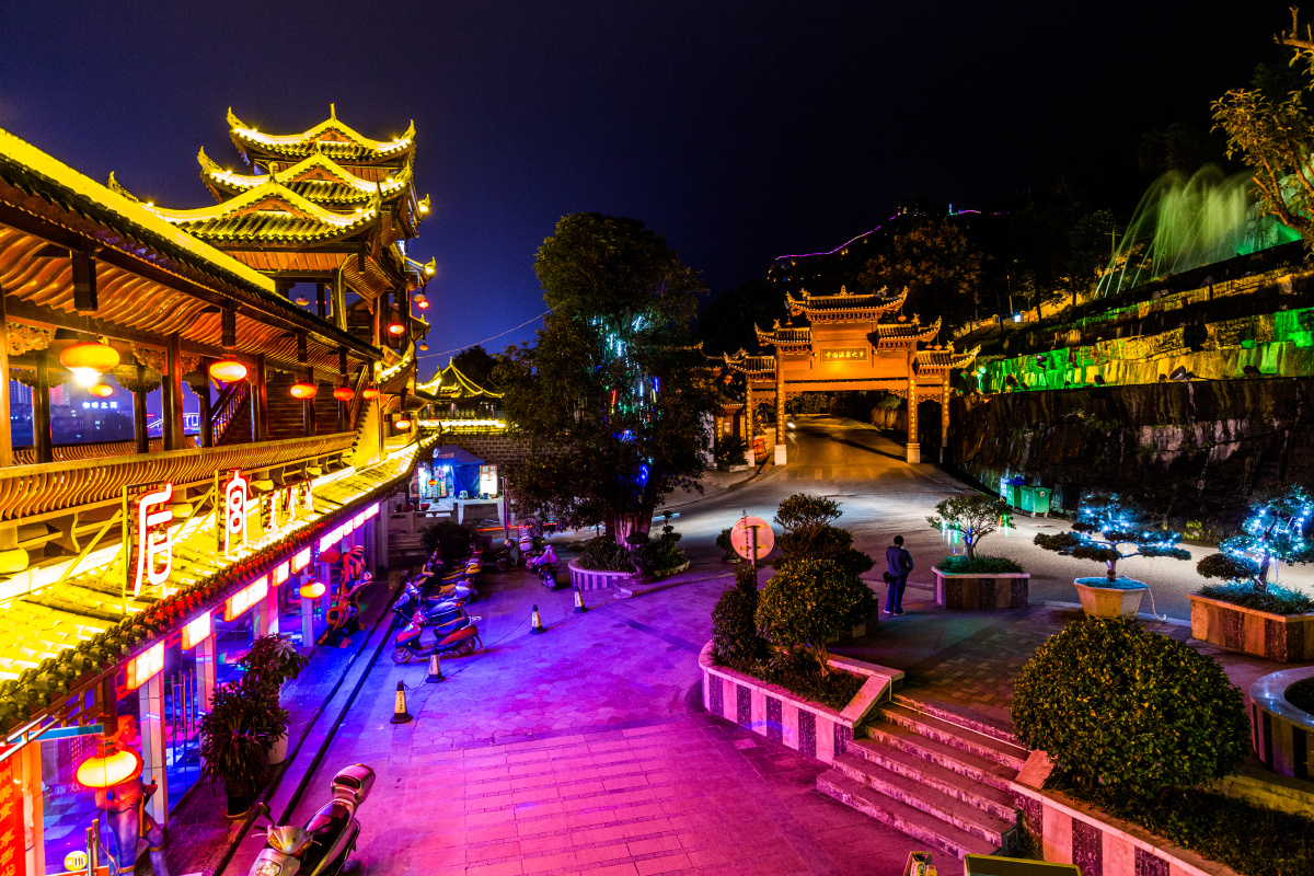 石阡古温泉一角