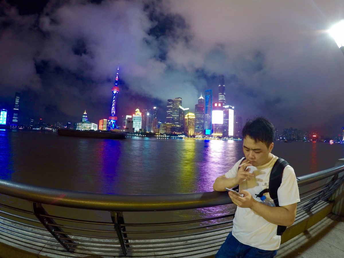 自拍神器,gopro,上海外滩留影
