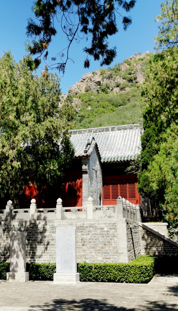 道长邱处机修炼的地方济南华阳宫