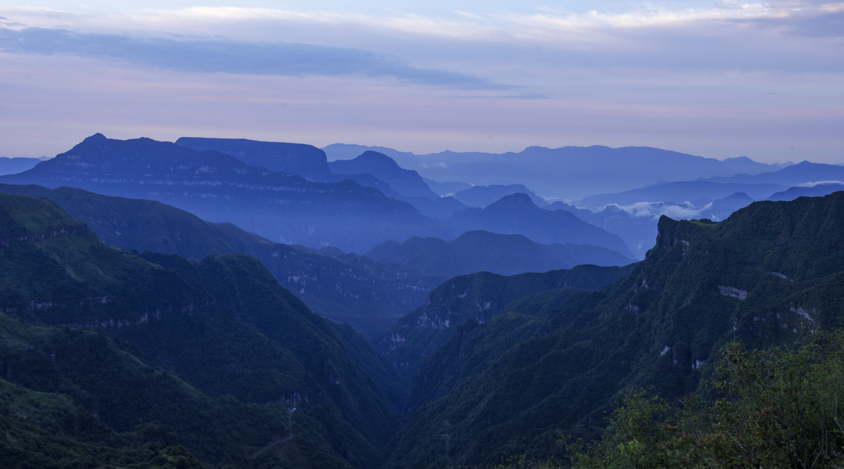 雅安汉源县轿顶山