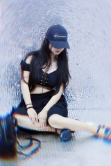 001