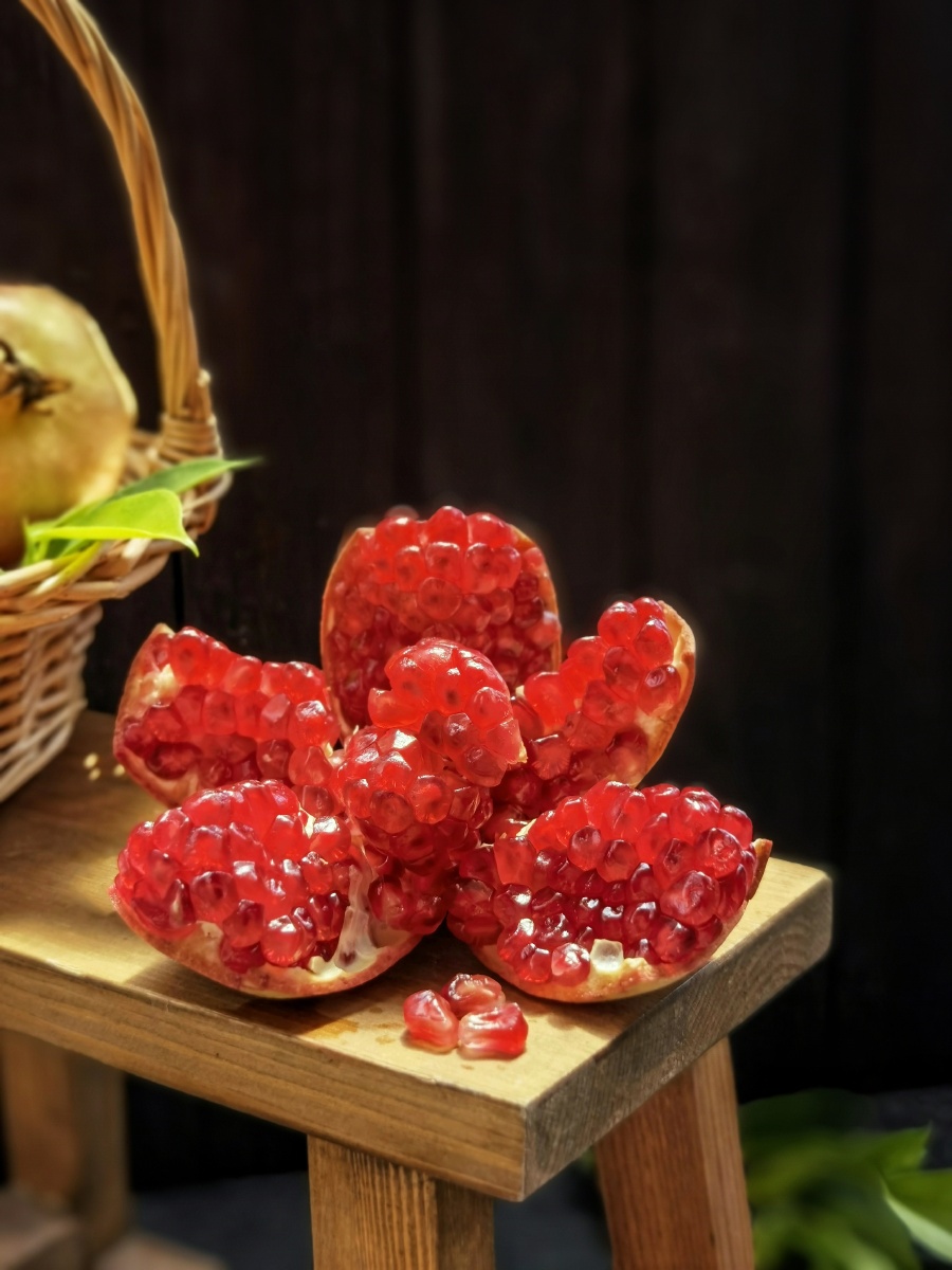 石榴 突尼斯软籽石榴 水果 静物美食
