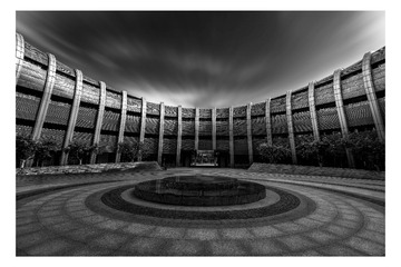 黑白建筑