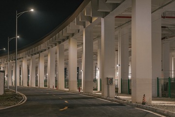1538513