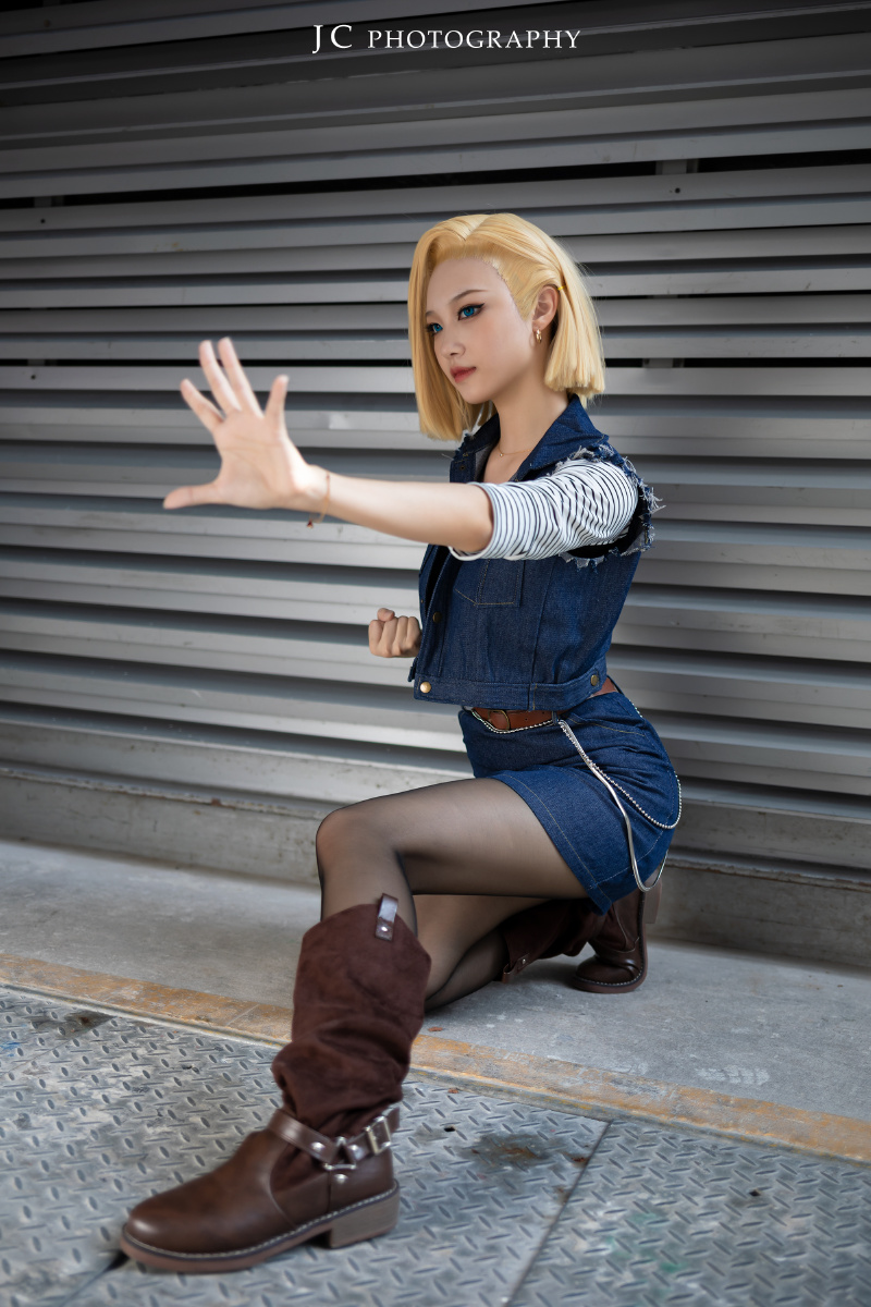 深圳国际电玩节人造人18号