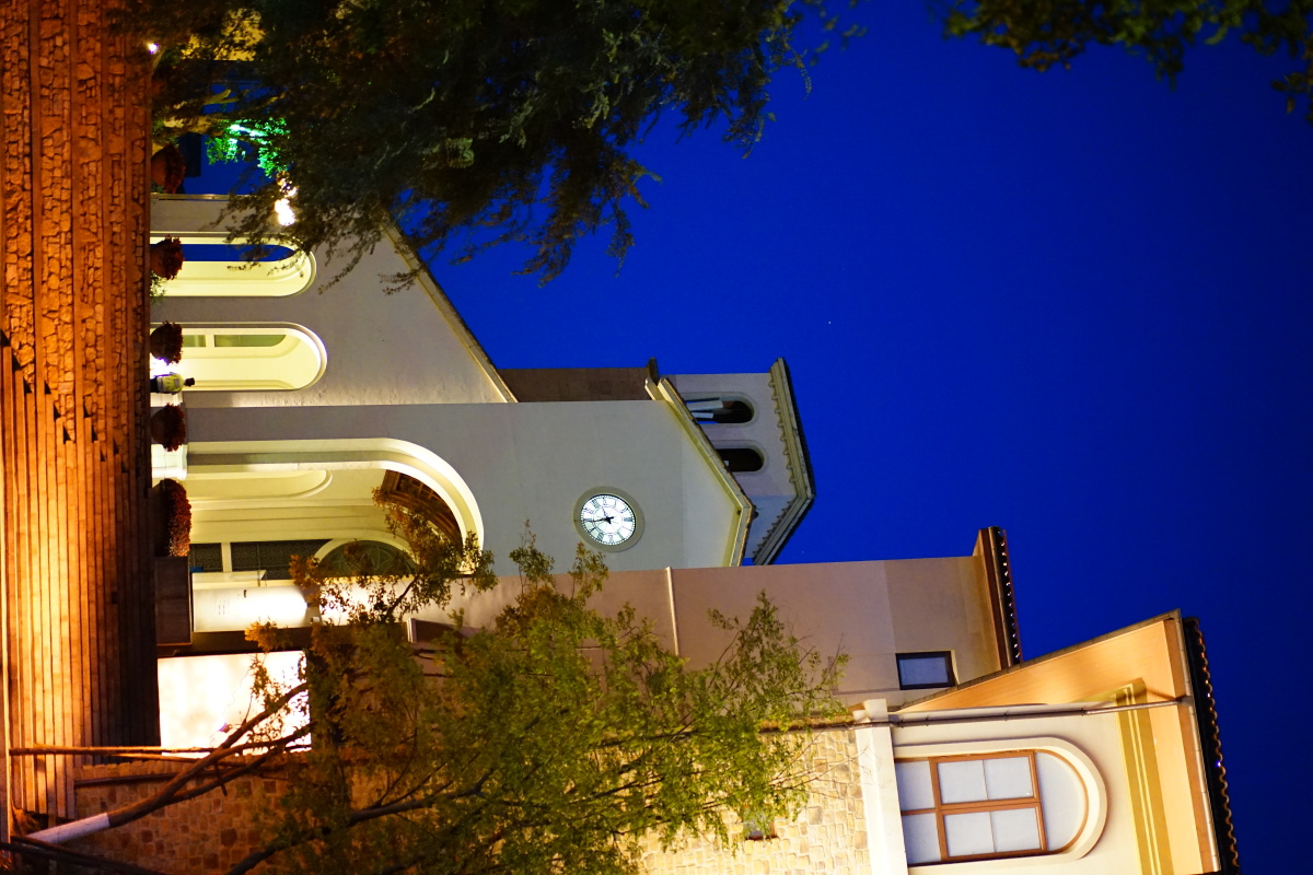 成都麓山小镇山顶教堂