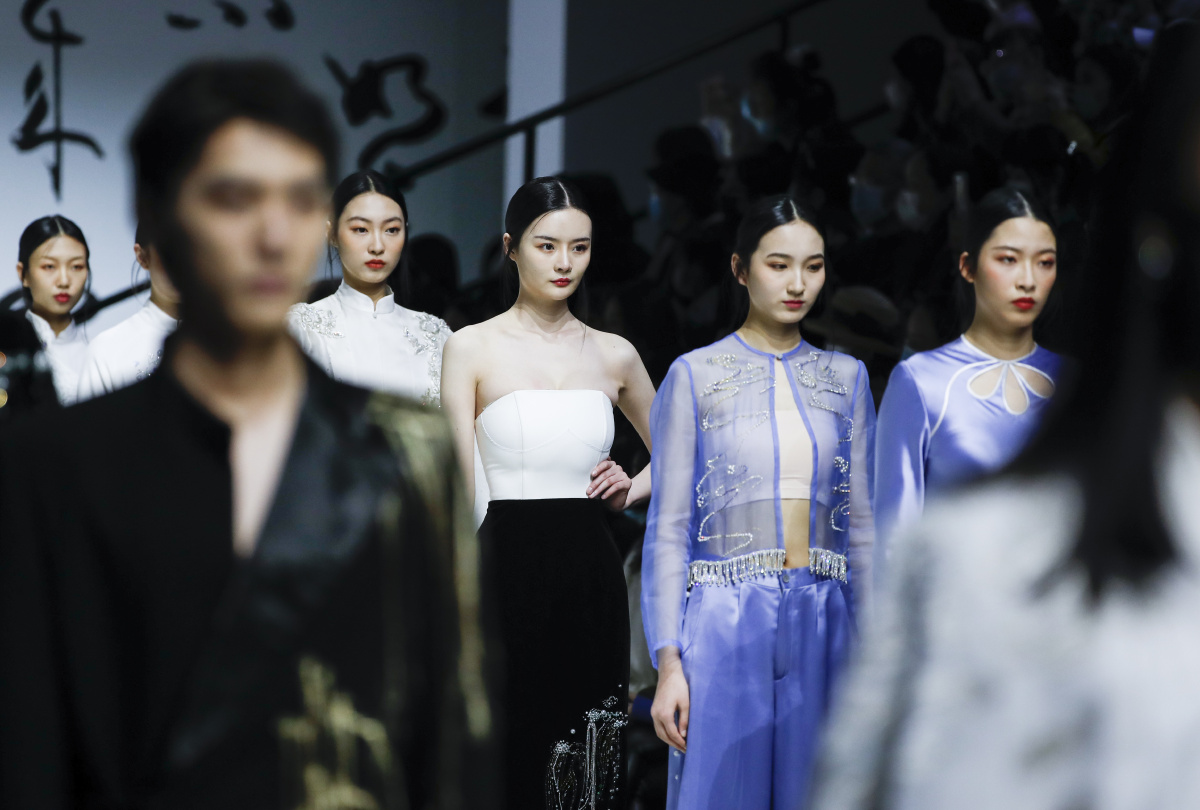 三寸盛京张彦专场中国国际时装周20212022秋冬季