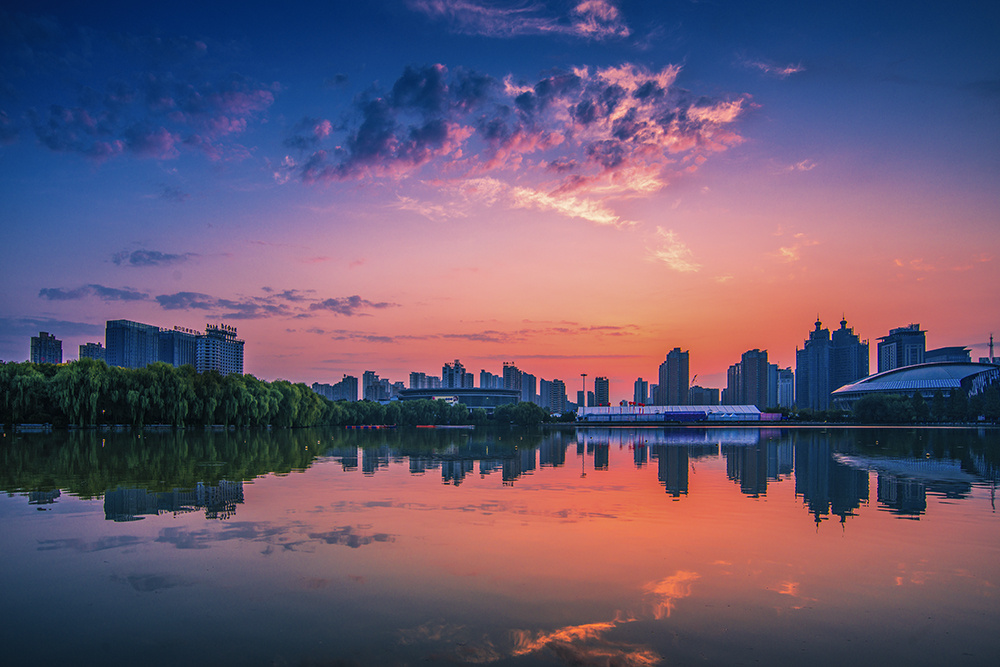 摄于洛阳新区凌波湖