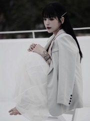56050