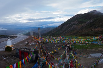 20120512-1010940