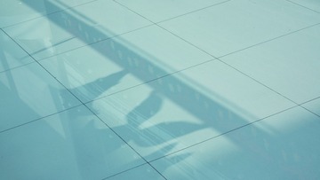 484286